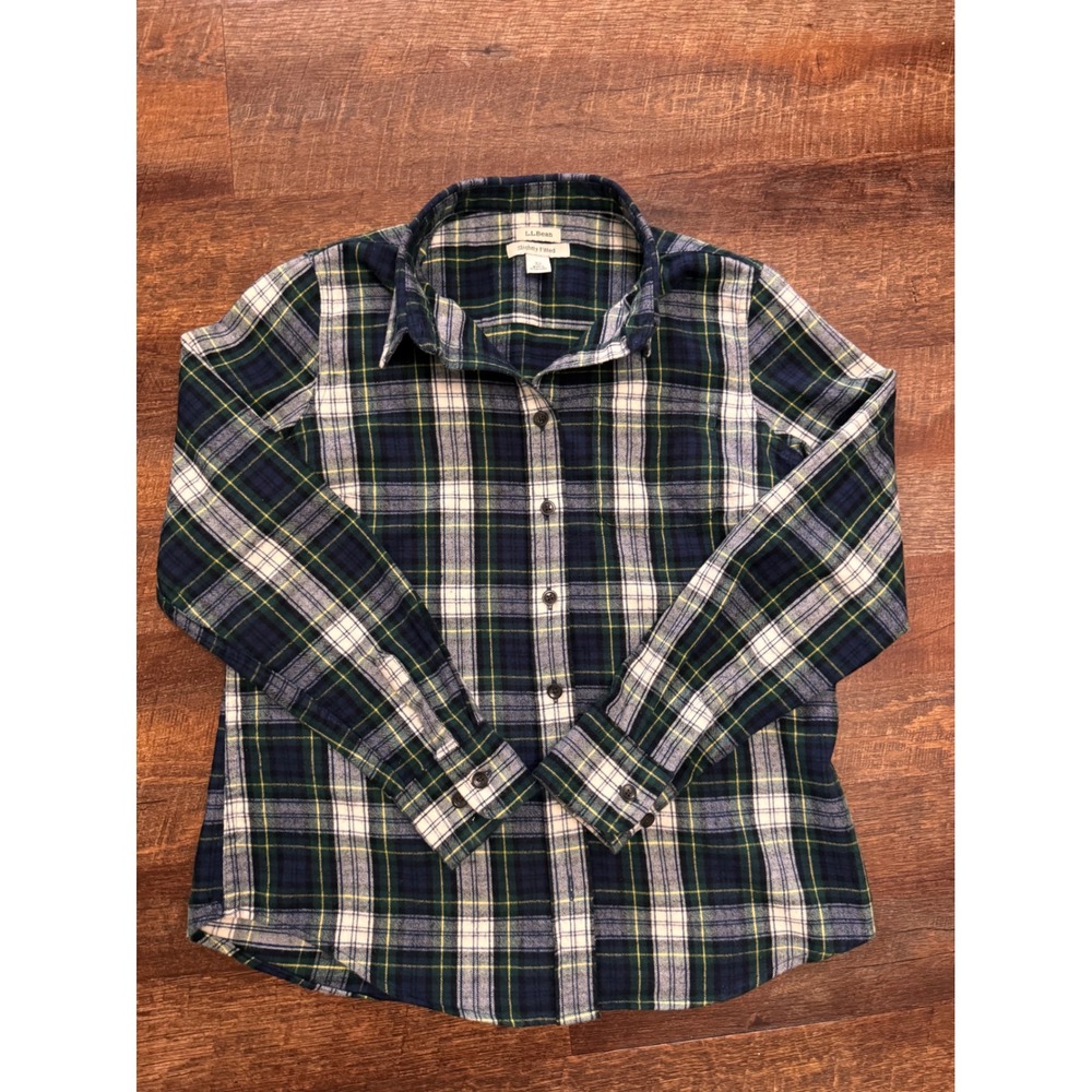 L.L.Bean Women's XS Plaid Flannel Shirt Slightly Fitted 100% Cotton